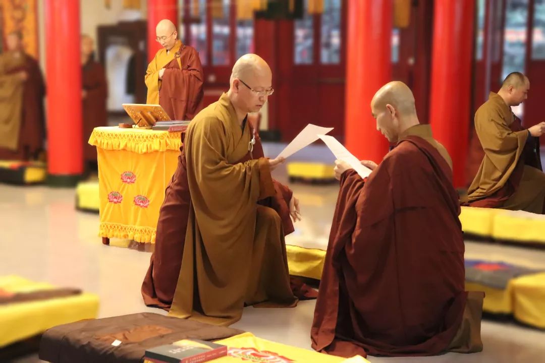 结夏安居作为佛教僧团一年中的重要行事 是佛教律制生活的根本内容之