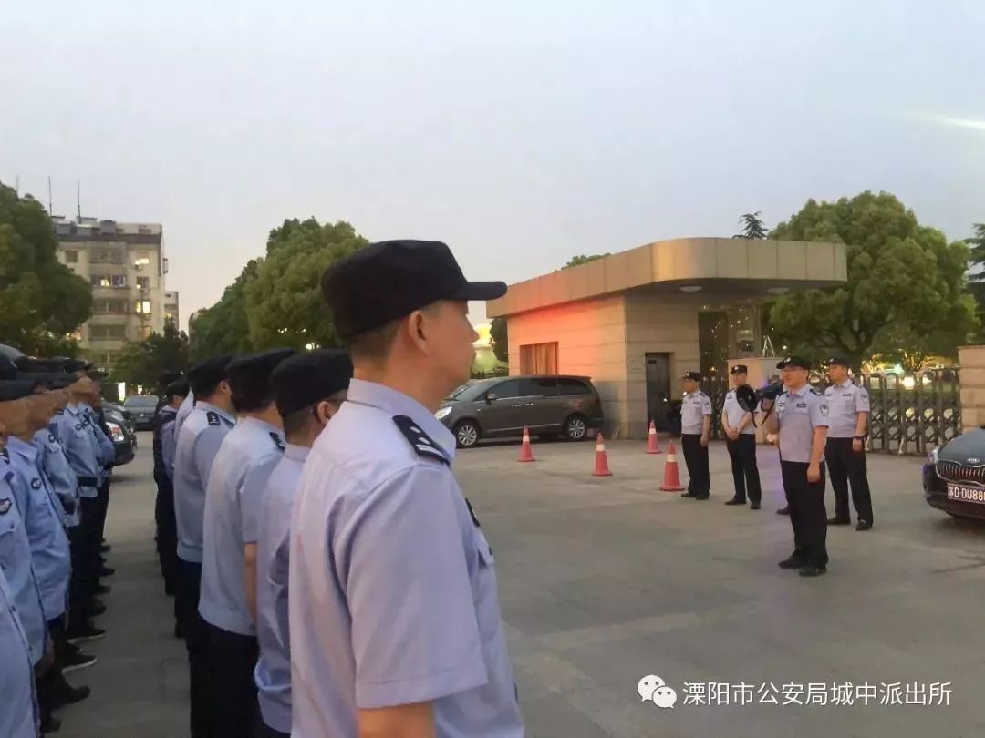 溧阳市公安局副局长李晓敏现场指挥督导