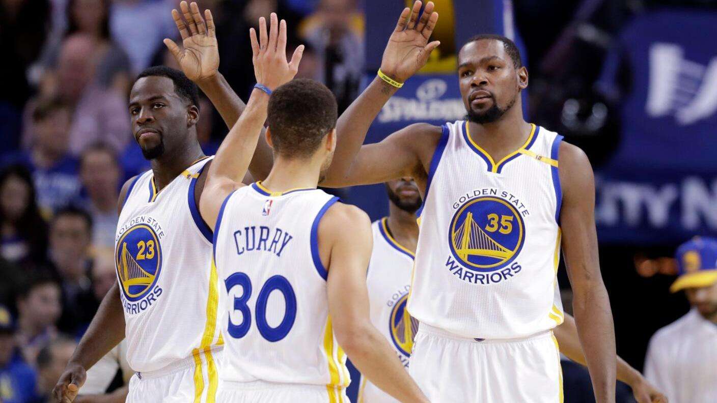55+27+22!就在今天,NBA73年历史最伟大的三双诞生了 澳门凯旋门游戏网址