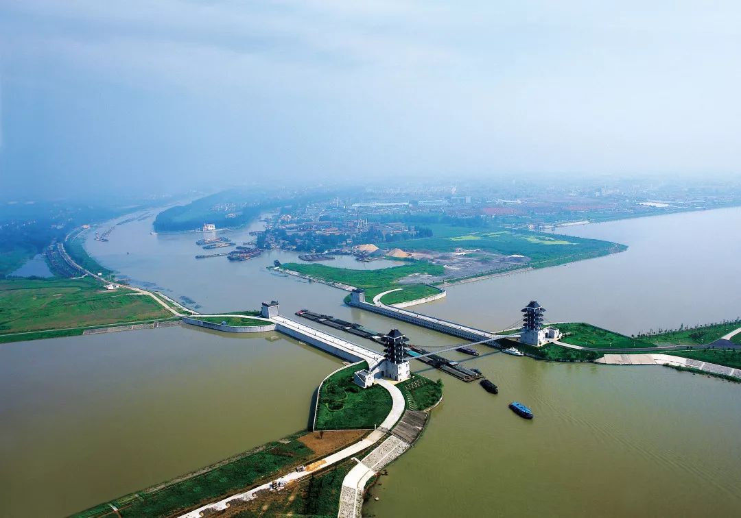 四条河入海猜成语_看图猜成语(3)