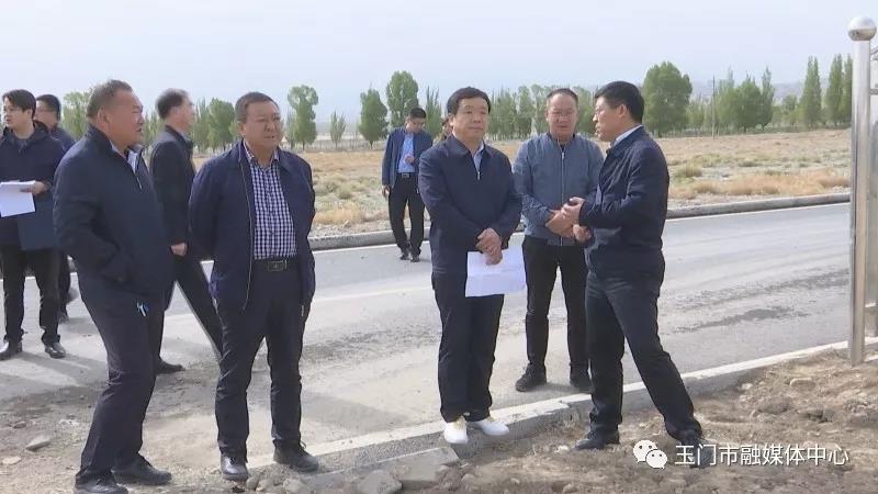 玉门市政府副市长仲应兵一同调研.