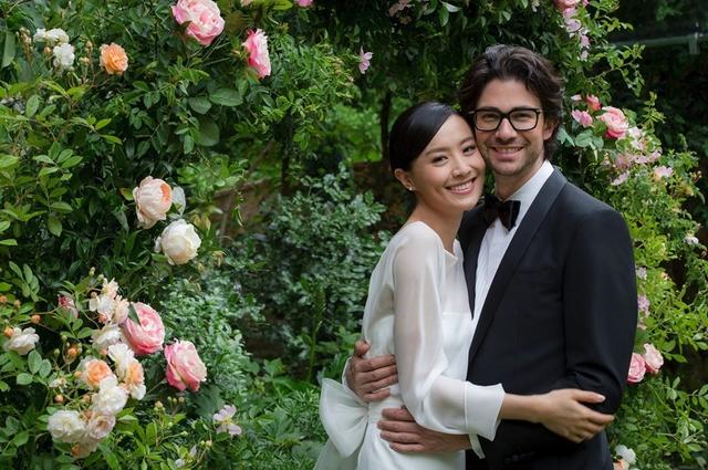 原创37岁前TVB花旦陈法拉公开再婚婚讯,法籍丈夫普通话宣誓场面感人 百度乐虎国际娱乐