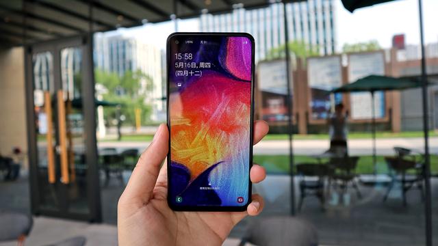 三星A60元气版上手图赏:挖孔屏+高通675+三摄,米粉评论:真香! 澳门盈丰国际官网