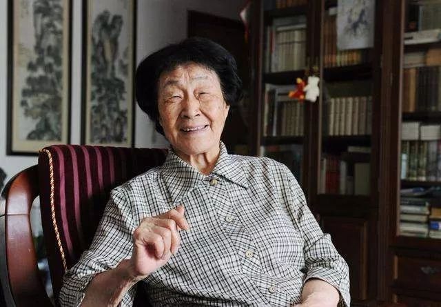 名师谈艺 ▏于漪:从小建立与中国语文的“骨肉亲情” 葡京真人