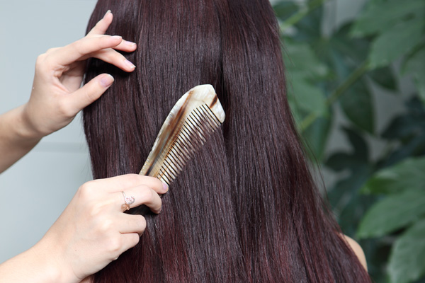 梳头可养生 怎么梳?