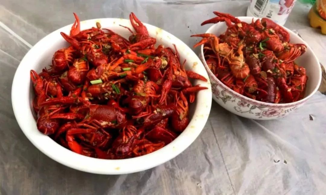 龙虾吃什么饵 b3324ff2a6de44c6ab739c3a6cb7df98.jpeg