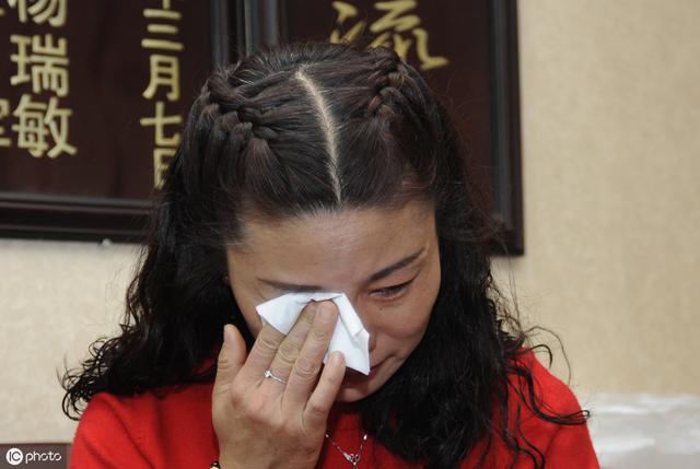 梦到自己离婚后来有和丈夫复婚，梦境背后的深层含义与心理解析