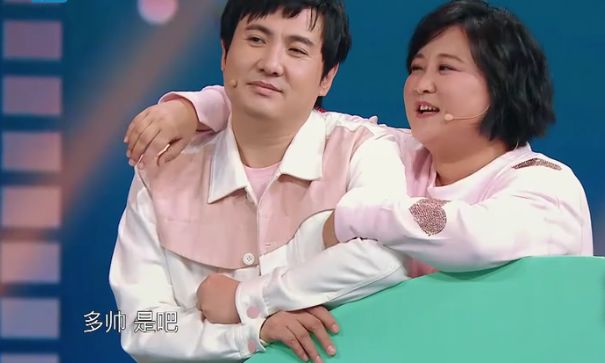 都说杨幂撩人,其实贾玲更能撩,如果能瘦点男神全卷光!