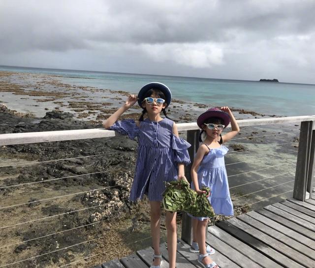 小黑家小女儿 d6f9ef73109a4b14ba2c00df8356fb5d.jpeg