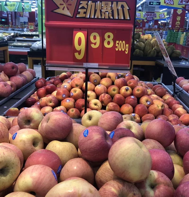 水果店的水果和超市的哪个贵 d82ce126b8b1418fb1a741bd9b0d8f53.jpeg