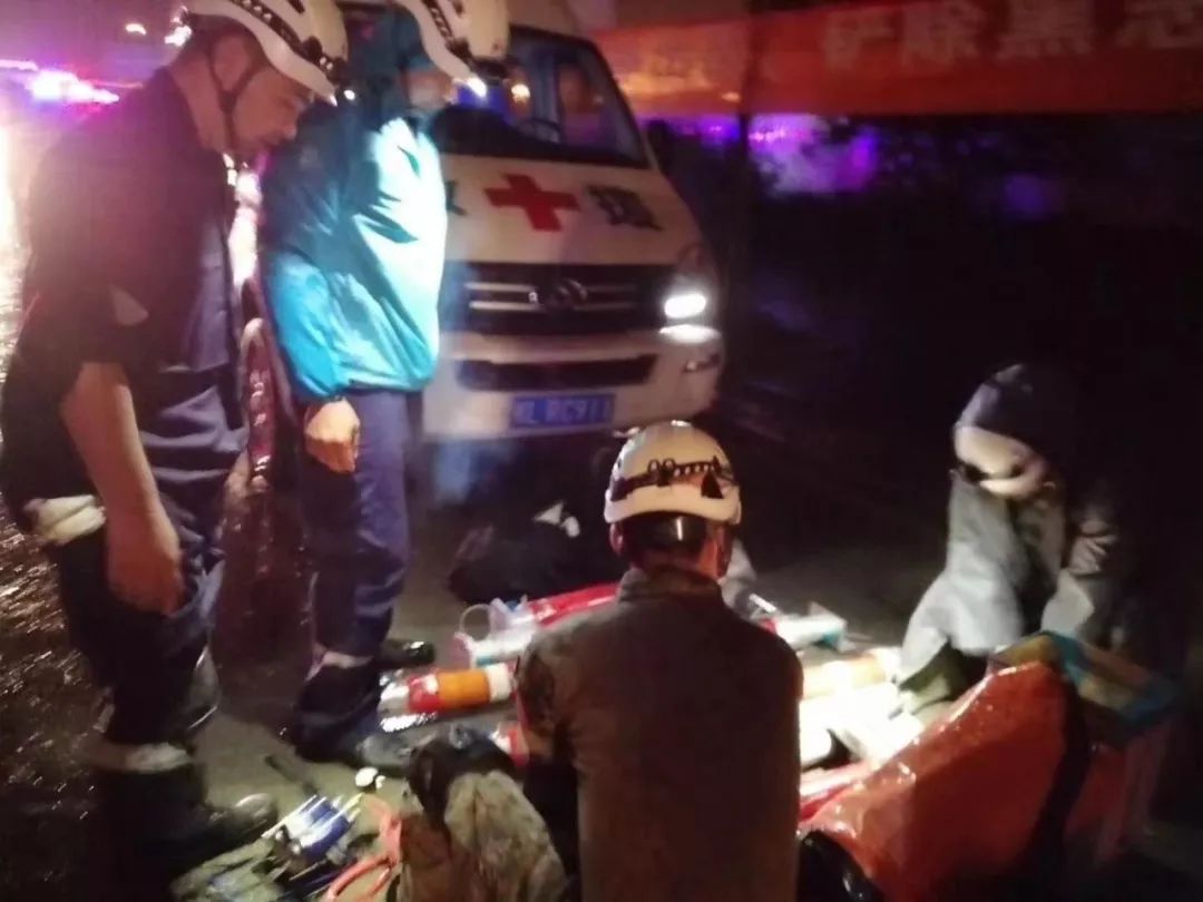 百色酒吧坍塌事故最新消息:遇难人数升至5人,7名嫌疑人被刑拘,搜救