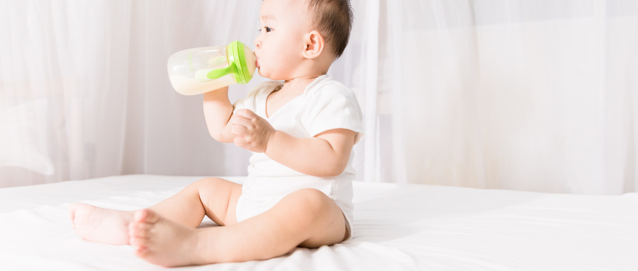 奶瓶喂养和母乳亲喂有哪些不同?(下) | 每日涨营养姿势1019 mg电子游戏娱乐平台