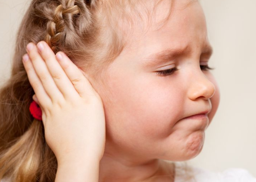 【中耳炎】儿童中耳炎的症状表现_宝宝中耳炎好治吗