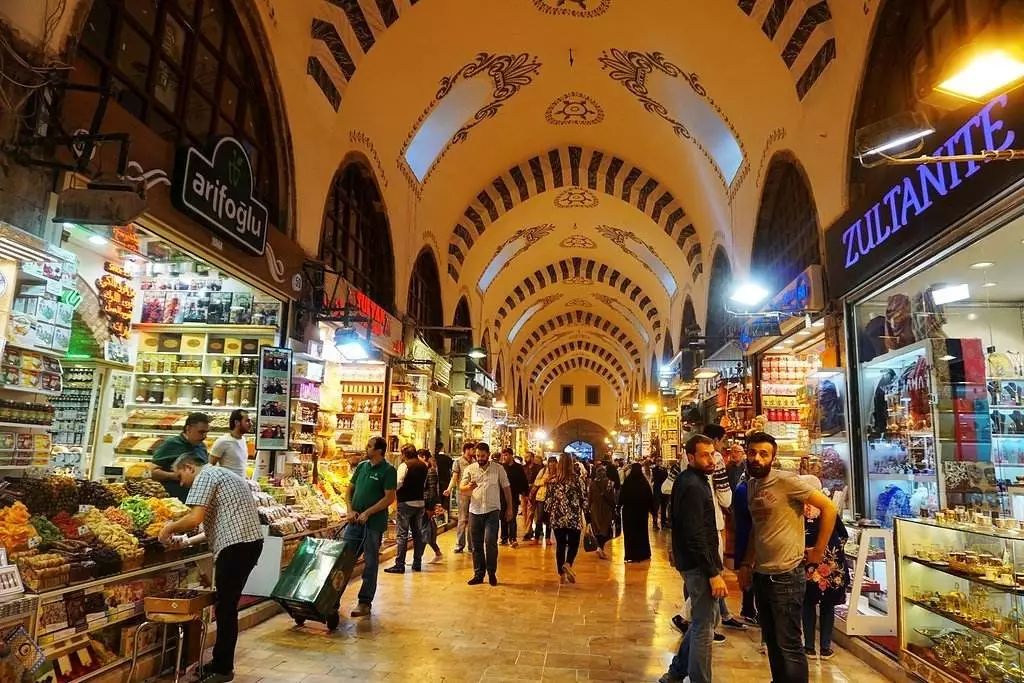 来到全球各地的特色市场,在那里才能感受最纯正的地方风情~