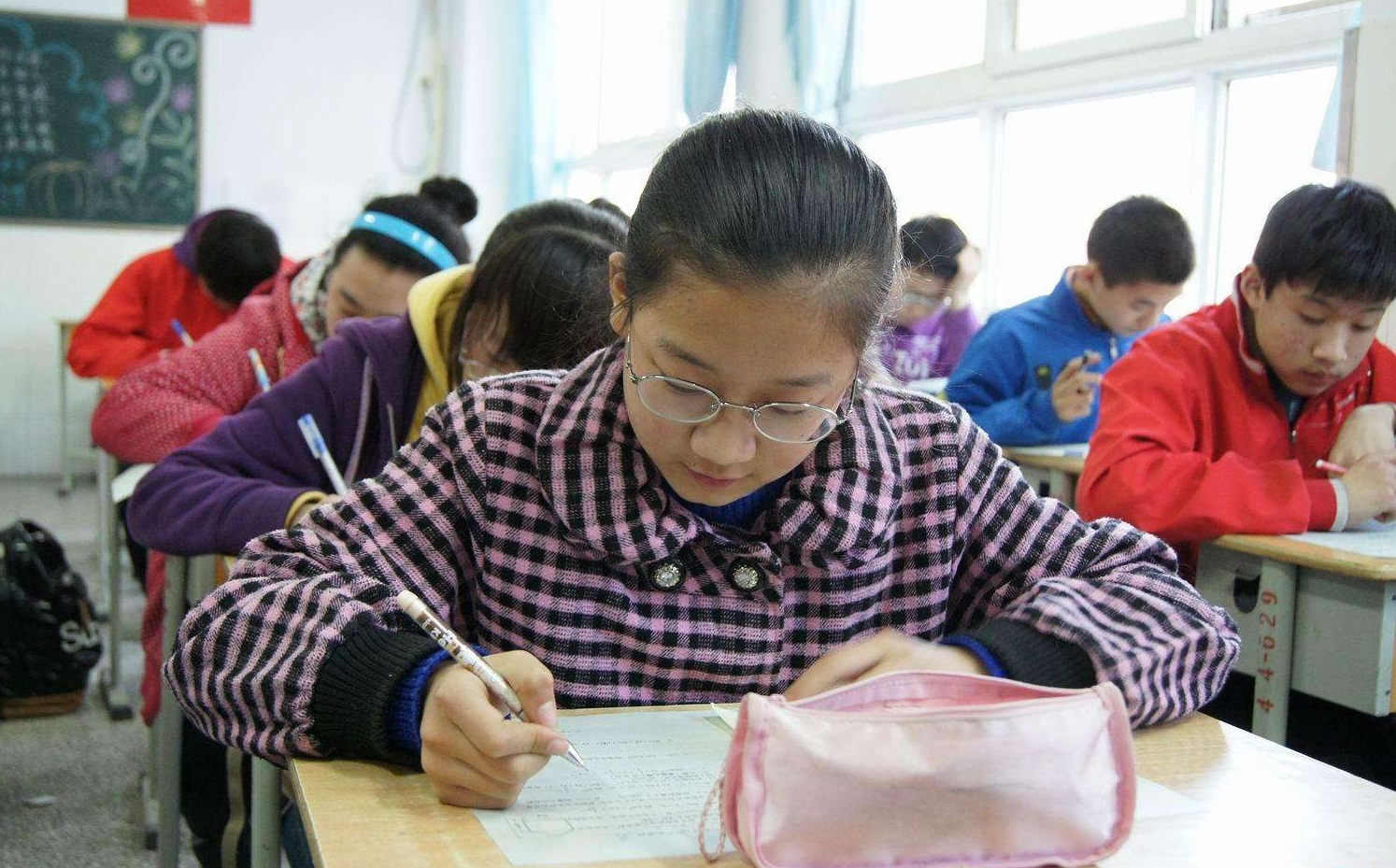 原创
            中学生很苦恼，为什么中学数学考试经常想不到？老师说出了实情
                
  