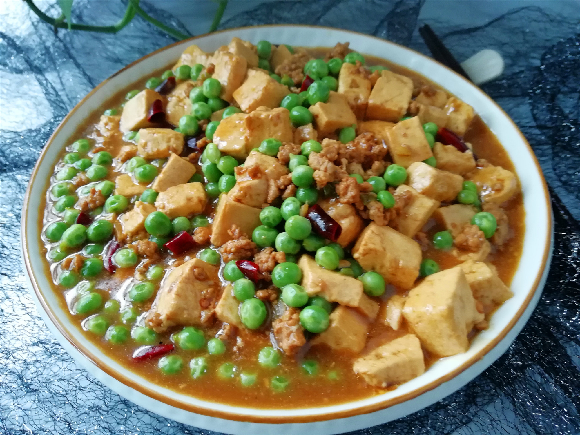 家常豆腐超级简单做法，味道好吃拌米饭真的太香了！ - 哔哩哔哩