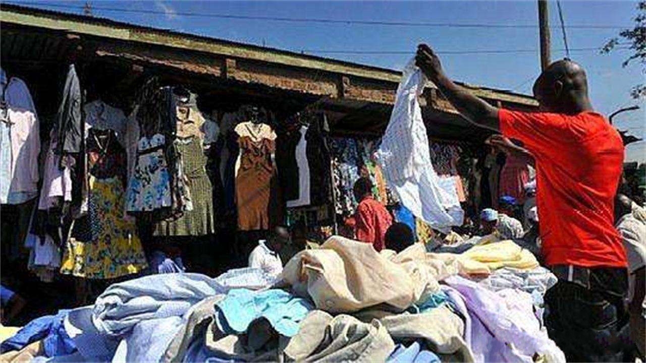 原创中国捐往非洲的"旧衣服",给当地穷人了吗?非洲人:没那么简单