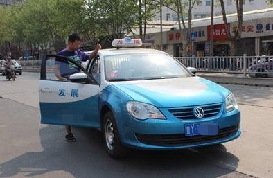 多收费,乱收费!多位市民反映烟台出租车问题多!