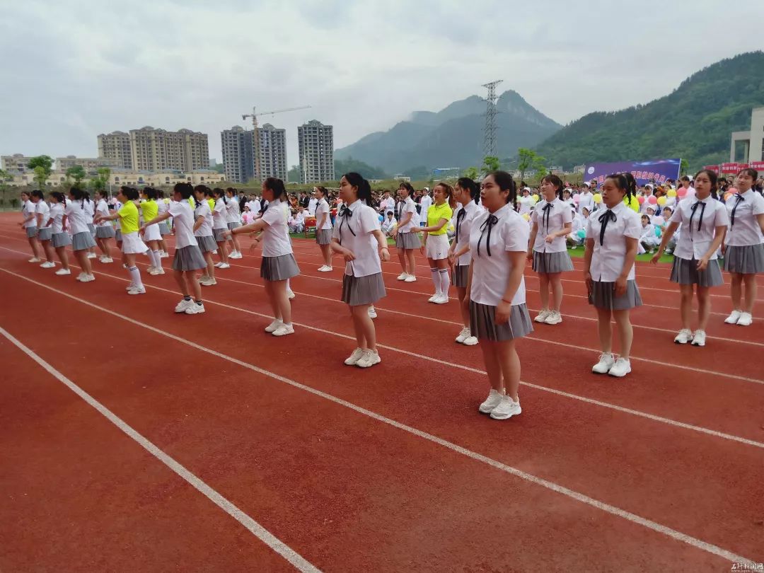 石阡县中等职业学校教育活动周开幕