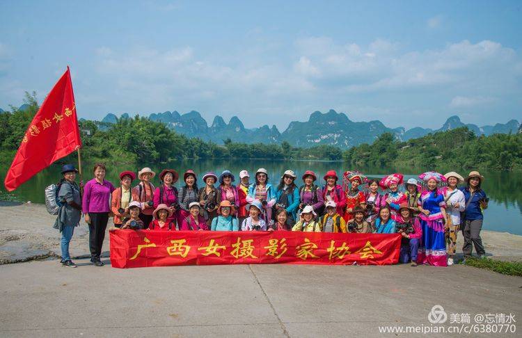 这次到宜州区采风,得到了广西女摄协主席团的精心策划并指派协会的