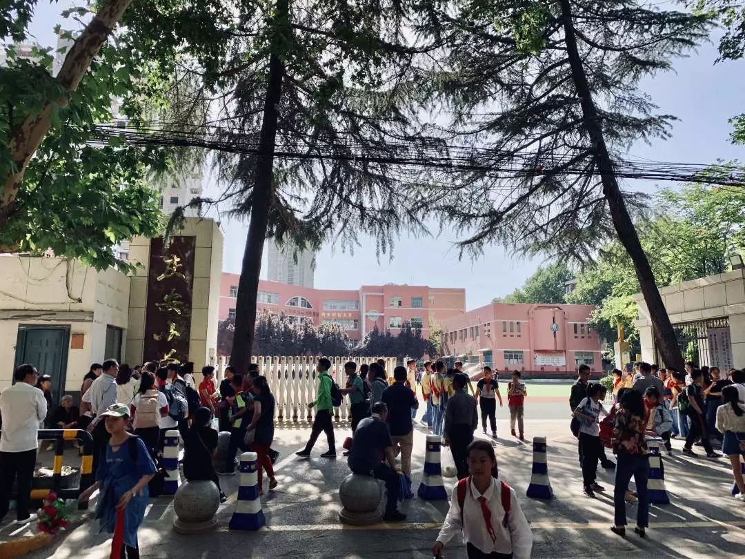 远东一中,庆安初级中学,远东一小,庆安小学
