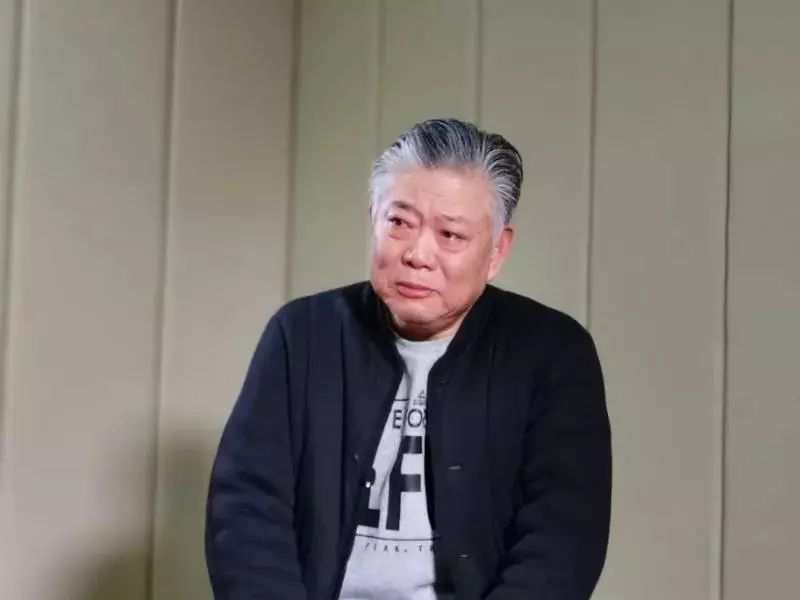 在吹捧中迷失 在物欲中沉沦丨云南省有色地质局原党委书记、局长郭远生严重违纪违法案剖析 台湾佬自偷自拍