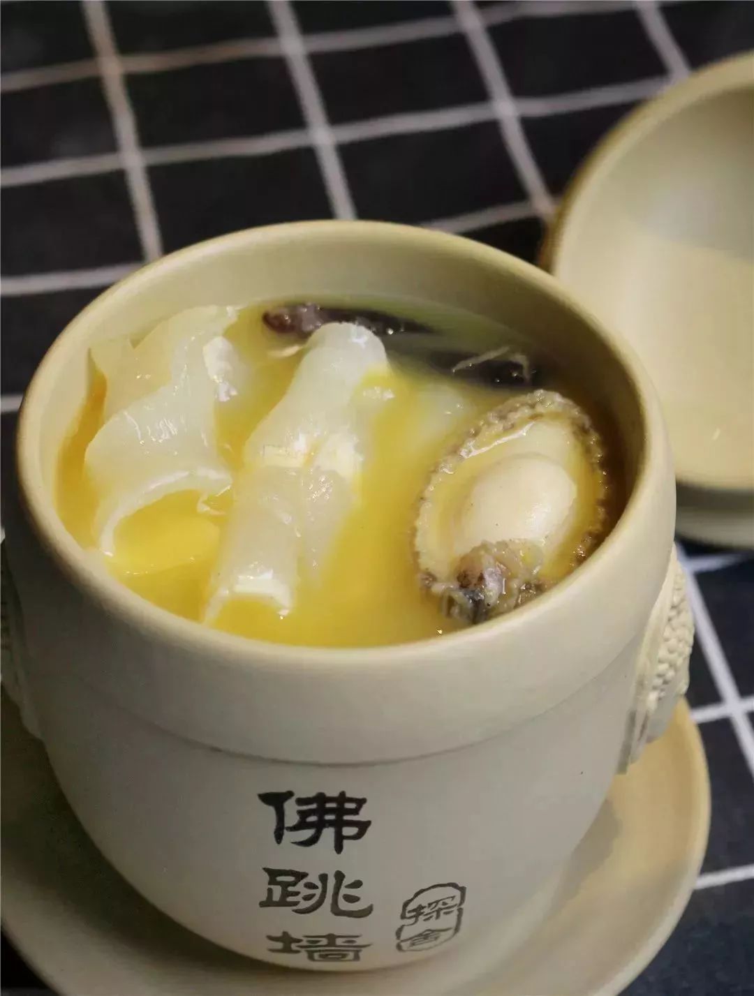 鲍鱼,菜谱,花胶,瑶柱……不少珍贵食材皆落于炖盅里,用老早餐蛋卷炖制机海参鸡汤慢火图片
