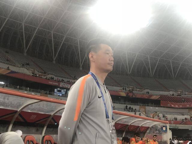 李霄鹏世界排名创新高,在所有中超教练中仅比这位名帅低 澳门皇冠登录