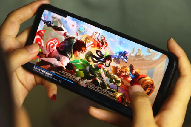 免费vr游戏在手机上玩 901dc46133cd4ebc9bb83b0d3106da4e.jpeg