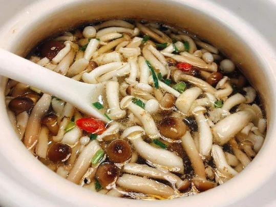 蘑菇为什么一股味 b35447763bc14a96bcddd3461c4104d3.jpeg