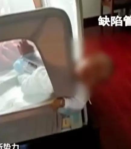                     近80万件儿童床护栏被召回，已致多起死亡案例！@所有家长 速查自家儿童床！