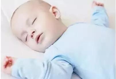                     对付宝宝红屁屁，这4招就够了！