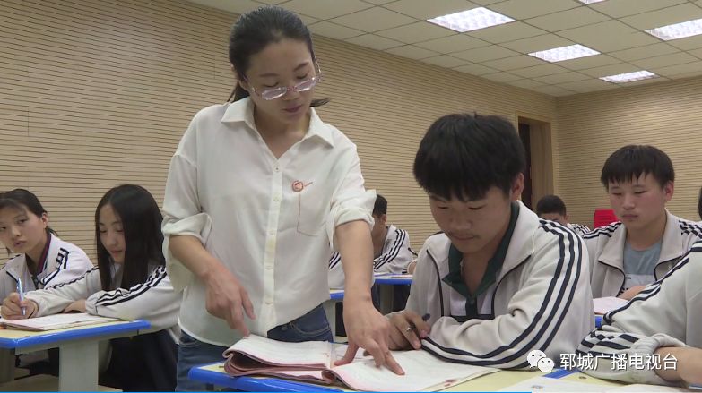 郓城:实验中学学生喜获全国高中生日语作文竞赛一等奖