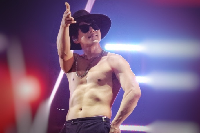 心空注意警报拉响!黄致列肉体福利诱惑来袭