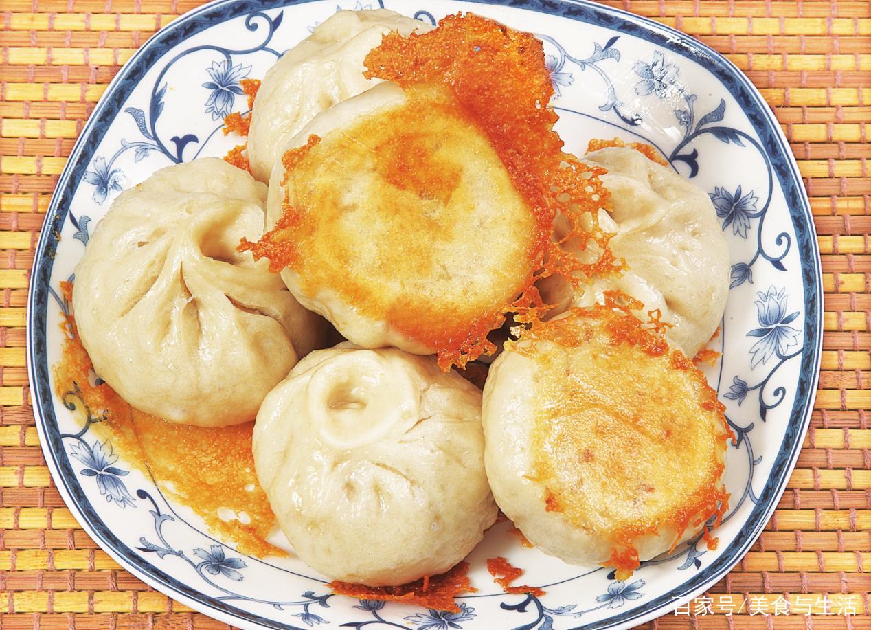 怎么做水煎包的教程 e503de0554ea452dab4b4b3c2a25dce1.jpeg