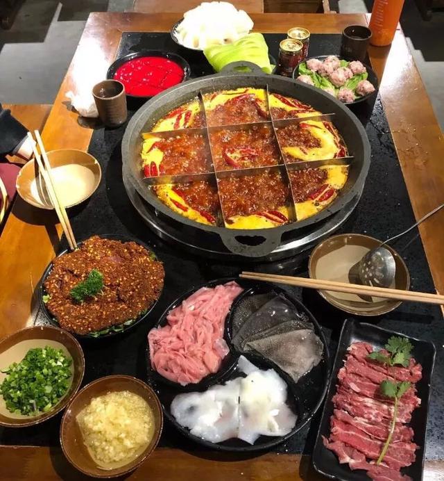 火锅里的九宫格是区分辣度的吗