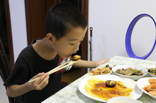                     为什么越来越多孩子“脾虚又积食”？医生：都怪厨房这3样东西