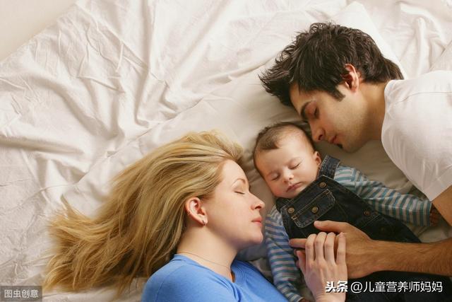                     婴儿的睡眠几个月才会有规律？