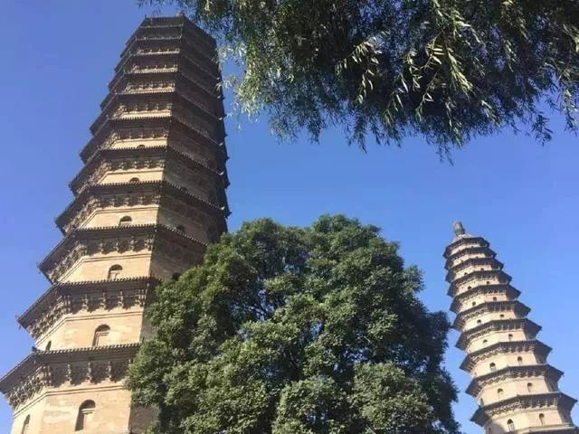 2019全国城市经济排名_2019年全国新一线城市排行(图源第一财经)-2019新一线城市排名图...(2)
