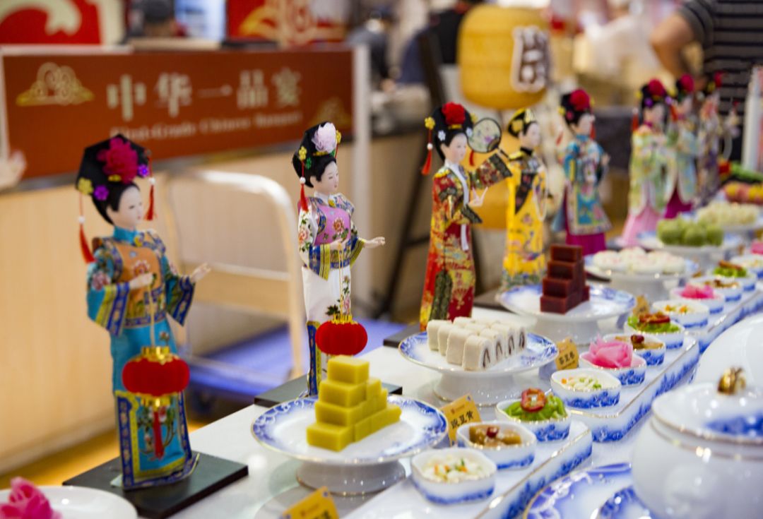 亚洲美食节圆满收官,282家企业作文累计v企业3830.6万元餐饮美食的特色.图片