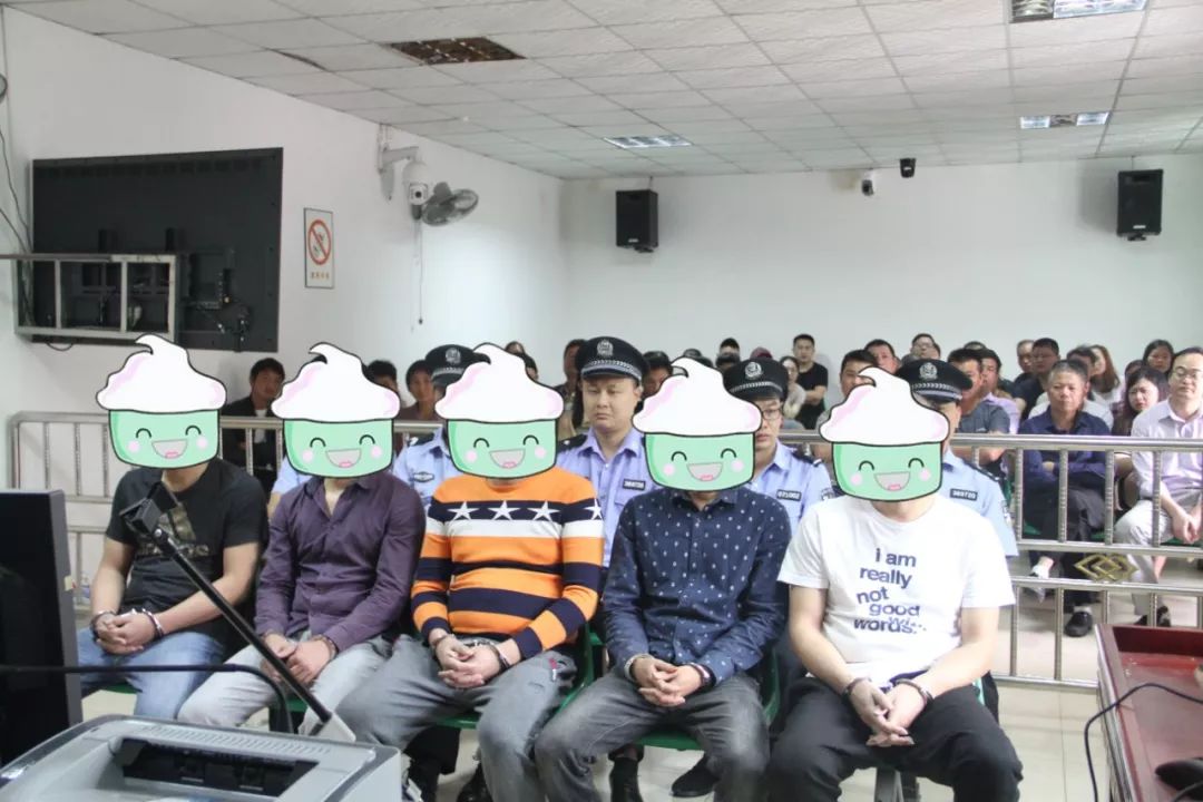 寻乌法院公开审理一起涉恶势力团伙案件