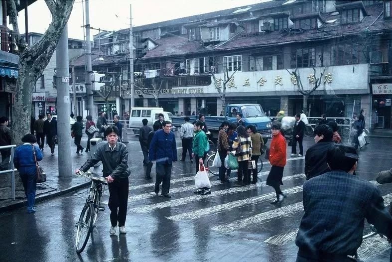 老照片:70年代末,日本摄影师镜头下的中国