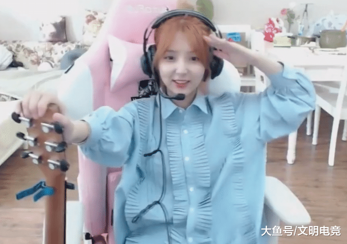 主播小米粥图片_纵览新闻