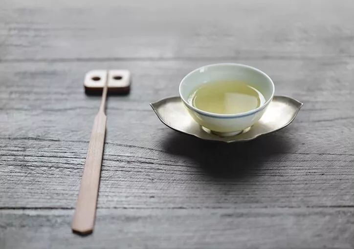 一杯清茶入夏来 云顶备用网址