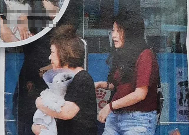 许绍雄老婆首回应老公桃色绯闻,听到露骨短信后却大叫
