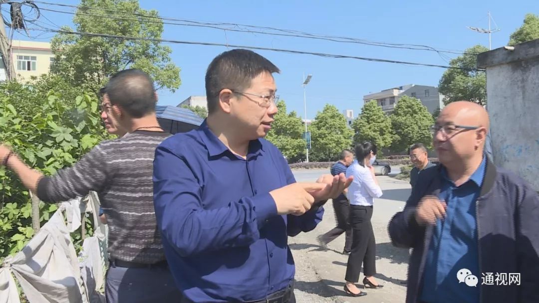 刘明灯督办城建重点项目建设_麦市镇