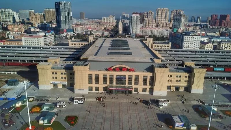 中铁二十三局承建的佳木斯站房(图/马鹏飞)
