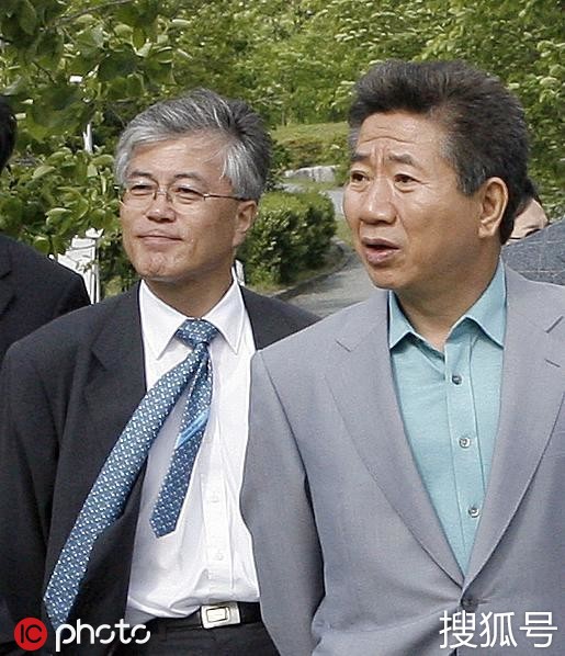 卢武铉是韩国现任总统文在寅的挚友