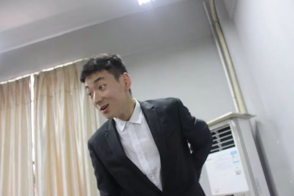 038535b11f414b8292e370485c5b434c.jpeg