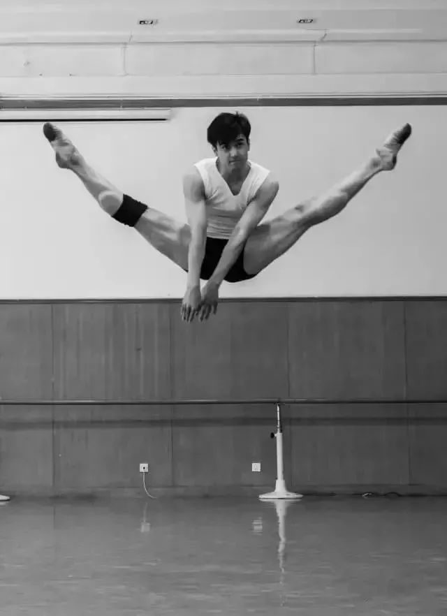 什么是基本功 149bfffc629f4a1a8c38efe83c44cd76.jpeg